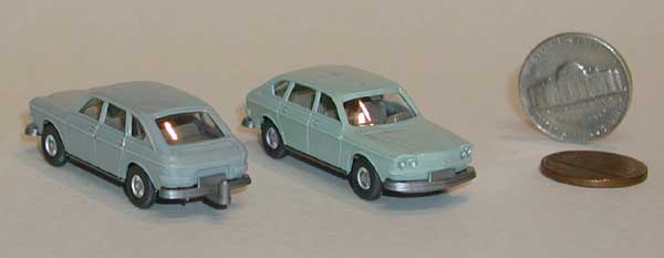 Wiking 411 4-door sedan plastic model