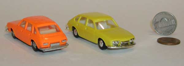 Stelco 412 4-door sedan plastic model