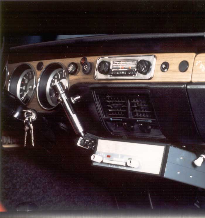 69 taxicab 2-way radio